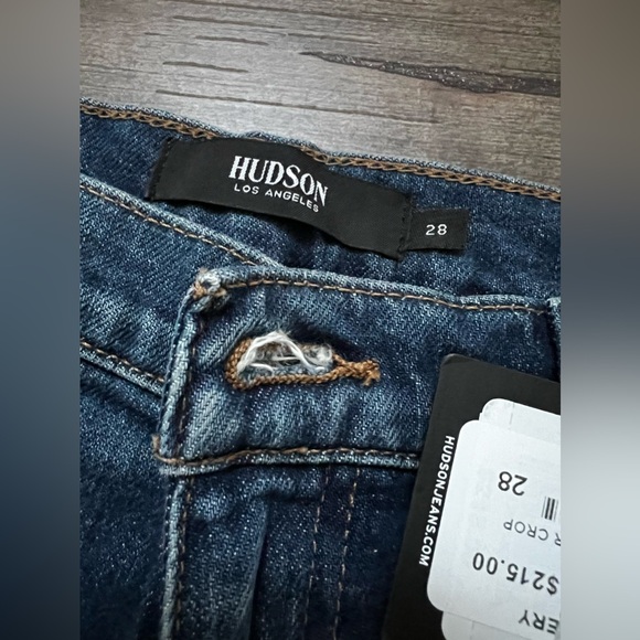 BNWT — Hudson Holly High Rise Straight Crop — Size 28 - Picture 5 of 6